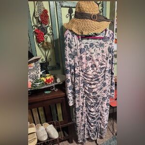 1.  Eloquii Ruched Bodycon Floral Print Long Sleeve Stretch Midi Slit Dress Blus